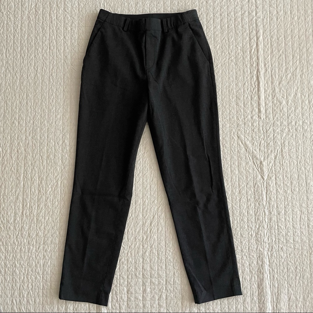 uniqlo dark grey pants